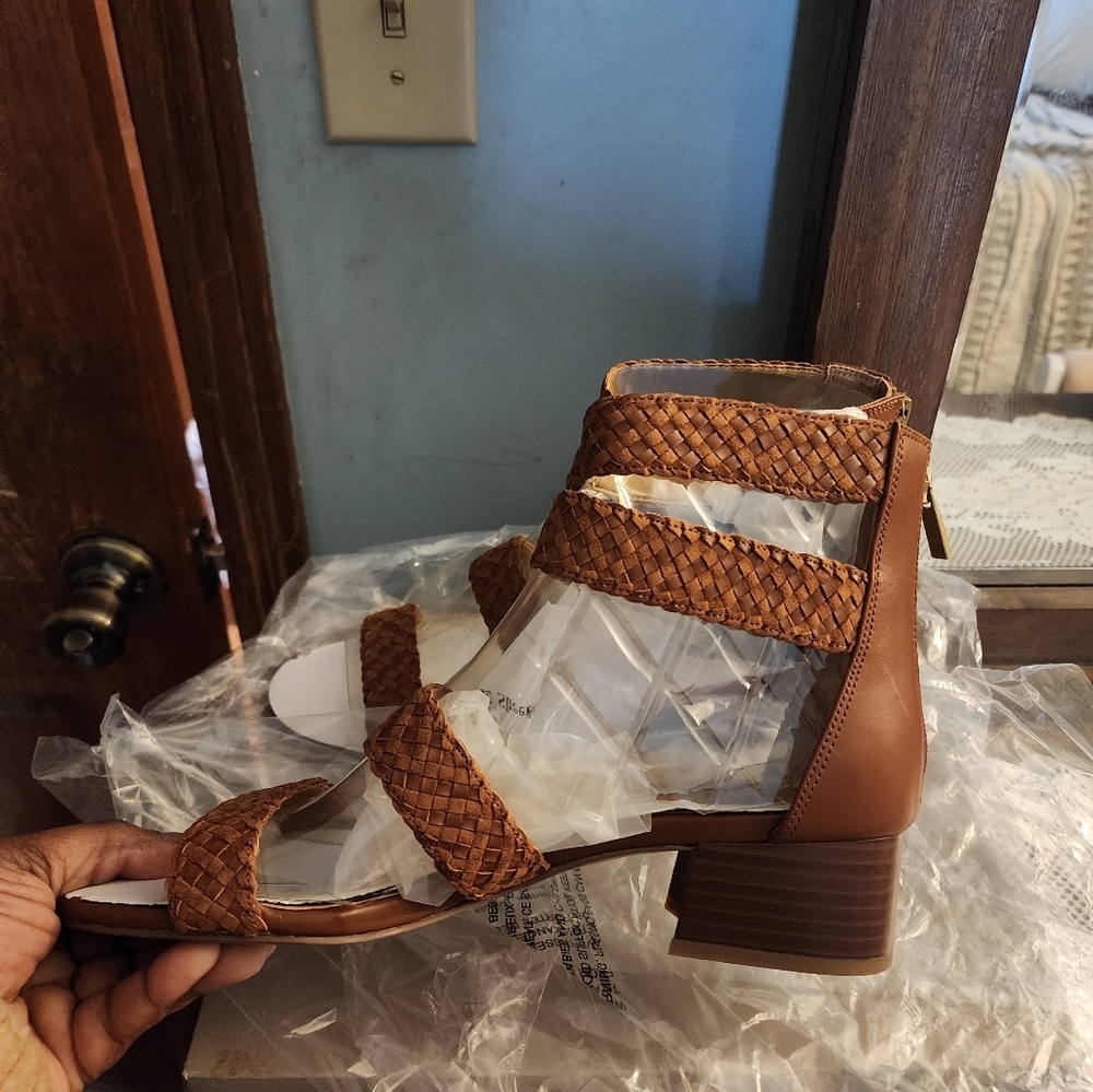 Franco Sarto L-Toma Brown Size 10M